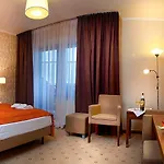 Artus Hotel